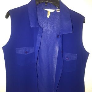 Blue Sleeveless Lightweight Top